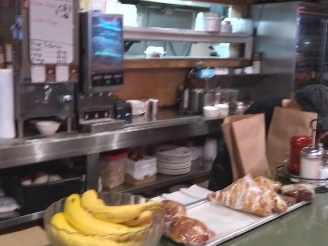 Ellie's Diner interior